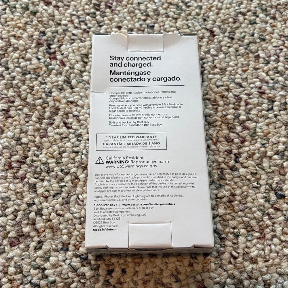 3 Foot Lightning to USB Cable. NIB